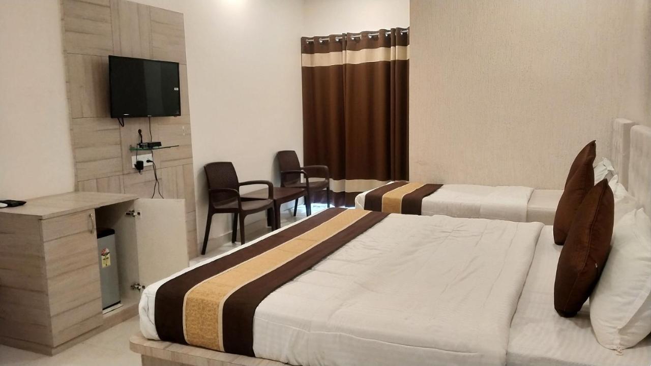Hotel Namo Palace Кота Екстер'єр фото